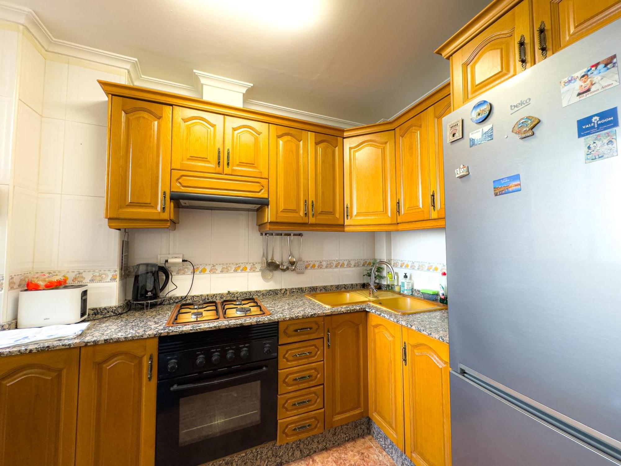 Rooms In Valencia Great Location In Shared Apartment Exterior photo
